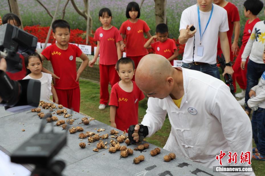 【黑料不打烊】反间防谍，针对谁？警觉心怀叵测的故意误读