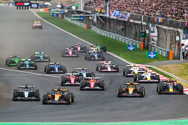 F1我国大奖赛闭幕，皮亚斯特里夺冠