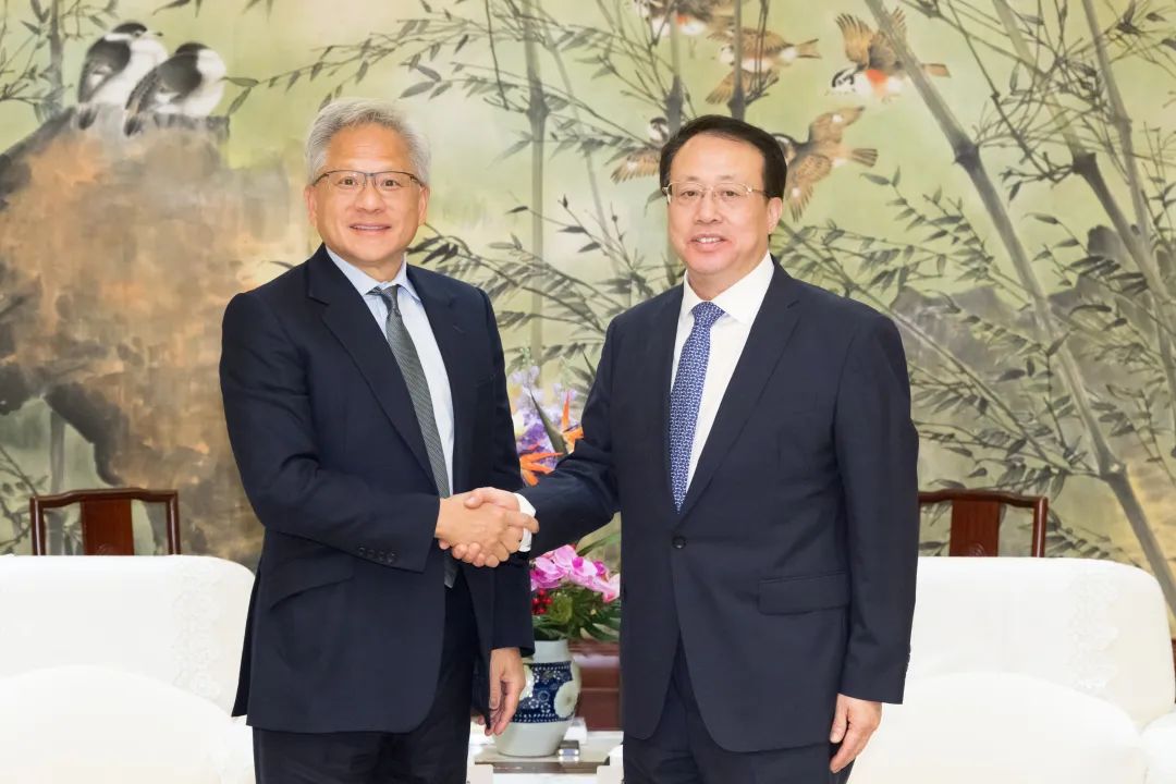 龚正会晤英伟达总裁兼首席执行官黄仁勋