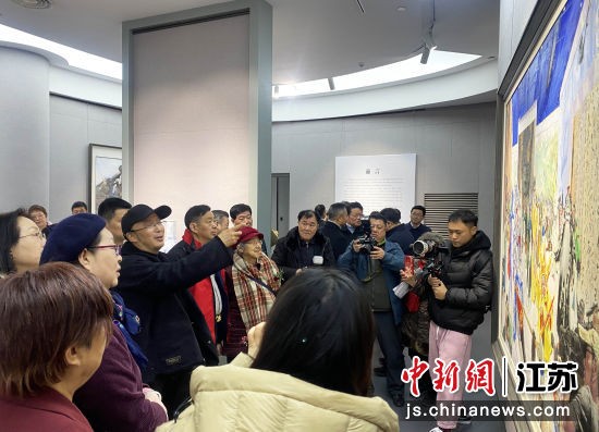 书画名家杨帆系列作品展露脸扬州
