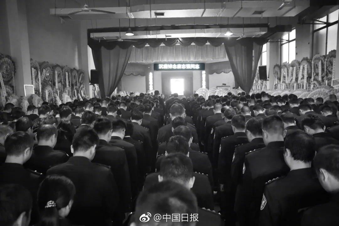 【网红黑料福利】蓝白两党接见会面，共商“反独裁、抗恶罢”