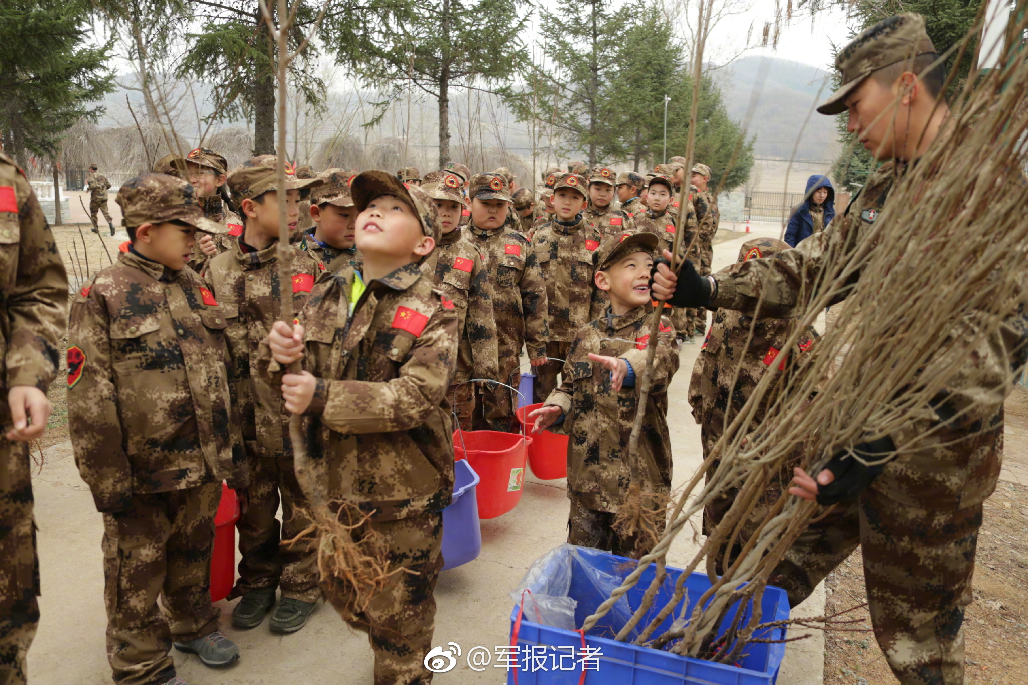 中金：AIDC工业连续修正趋势 估值性价比提高