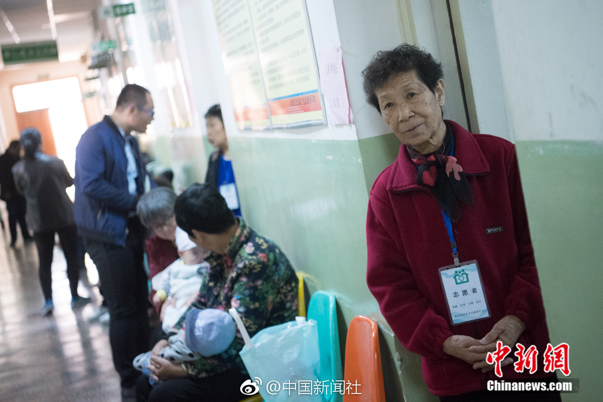 【免费吃瓜网】零售板块震动拉升 国芳集团涨停