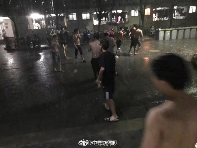 【51黑料在线观看】俄罗斯与乌克兰交换246名在押人员