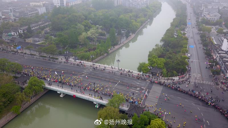 【小艺看两会】AI主播版权之困：技能狂奔需系紧“法令缰绳”