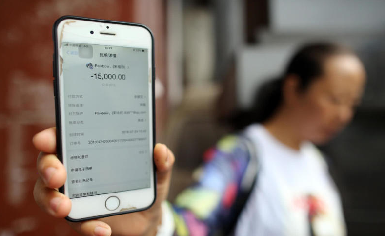 【17位黑暗料理专家在线观看电影】冯提莫和周传雄是什么梗