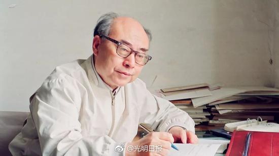 2024广州车展：合资品牌“智电”“奢华”两不误