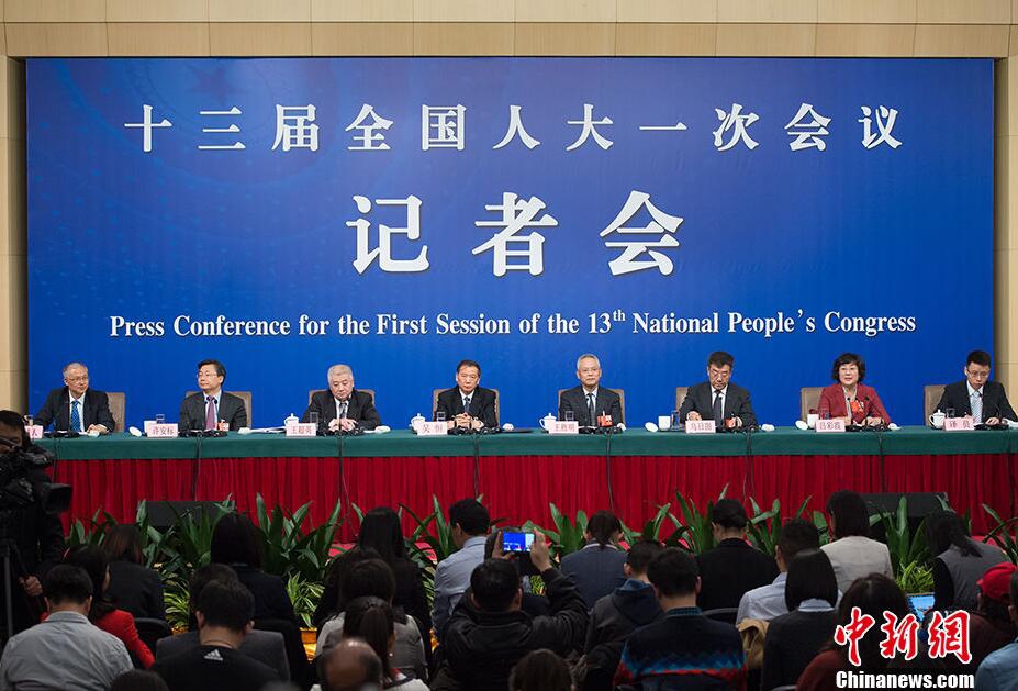 【91吃瓜在线观看免费版】国内部分黄金饰品价格破千元