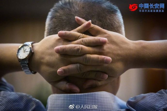 【黑料不打烊tttzzz入口2022】谁在等你你在等着谁是什么歌