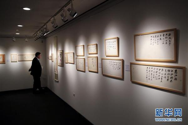 国家药监局：活跃推动化妆品监管智能化转型