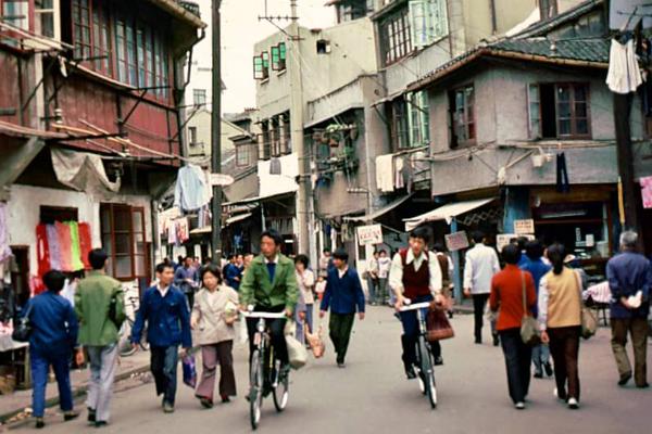 中消协消费提示：科学理性消费 远离网络购物圈套