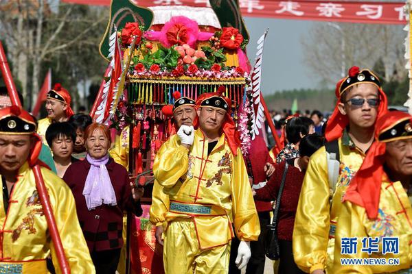 【吃瓜爆料网】AI工业步入“无人区” 开源模型刻画商业新范式