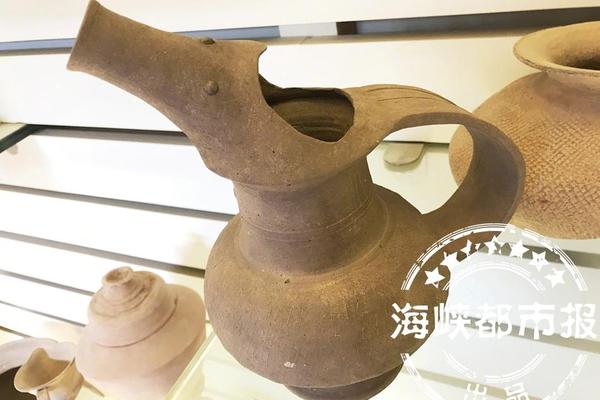 【黑科社首页】教育部布置展开2025届高校毕业生“春季促工作攻坚举动”