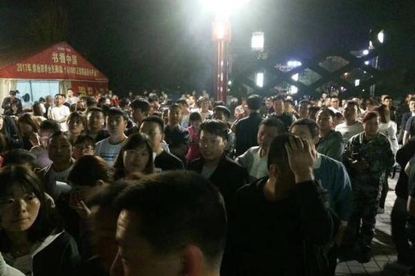 【成人吃瓜情报站】“夜间文学”为何成全球性文化活动
