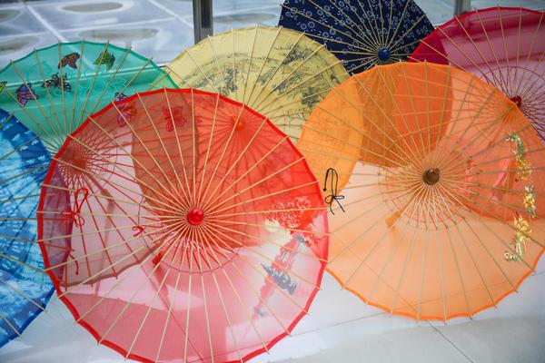 蓝思科技：拟回购5亿
