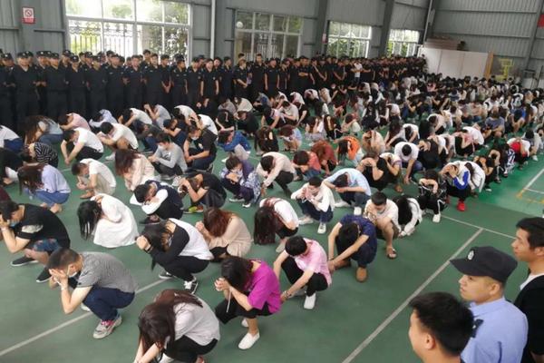 【51吃瓜最新地址】椰子汁开盖之后能放多久