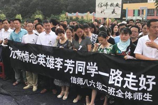 【暗黑爆料在线吃瓜网】8个人的队形