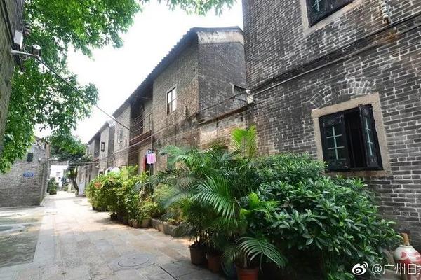 绩优基金背后“推手”曝光 医药投资“王者归来” 引多家公募竞折腰