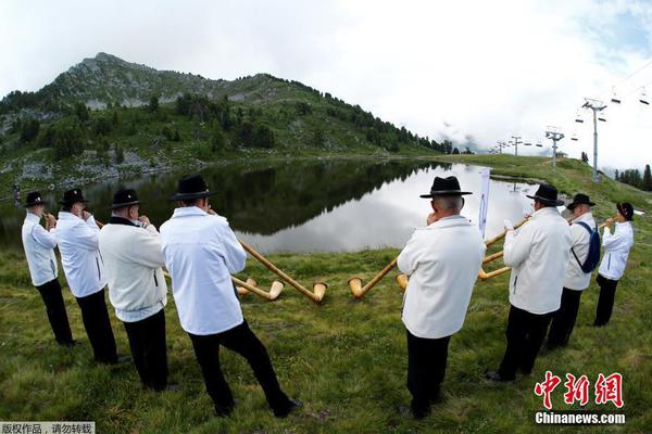 泽连斯基：停火后愿进行“任何方式”商洽但领土问题在外