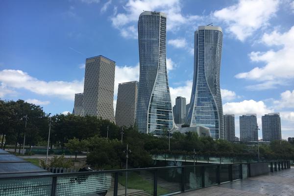 【黑料社】意大利出书全球首份“AI报纸”