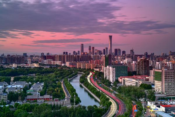 解码社保基金出资意向： 重仓银行业 对多只龙头股持仓超50亿元