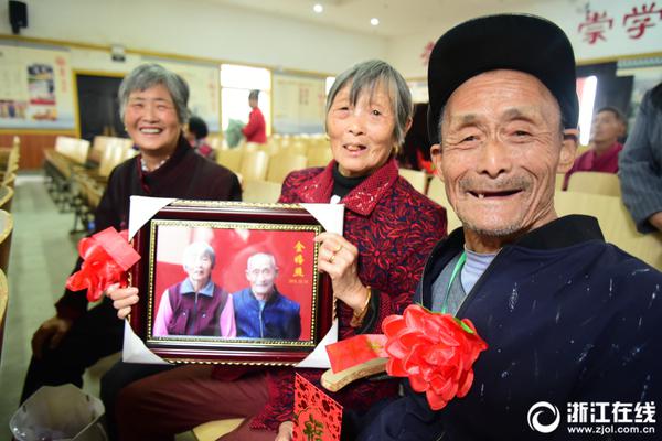 泉港区举行重点项目调度会