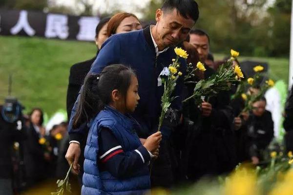 【黑料吃瓜】爱尔眼科：对美药品收购金额占比仅2.6% 将加大现金分红力度