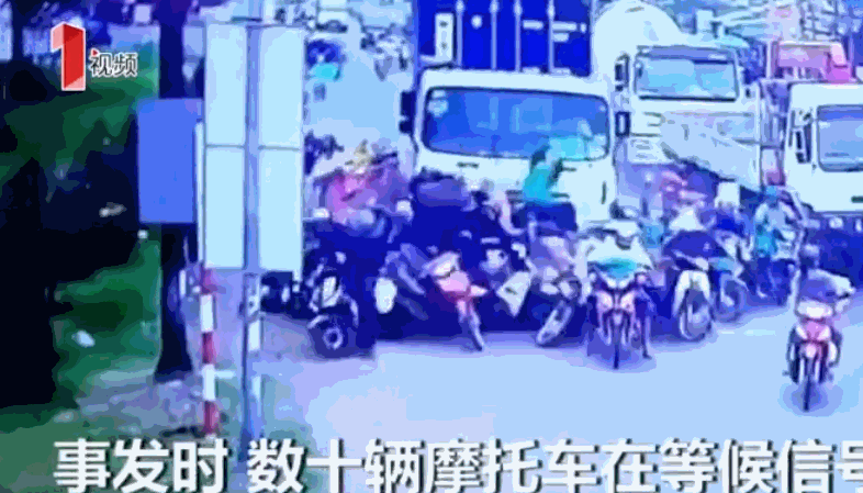 【51吃瓜app苹果】典故新说 漳州古雷交警用国学经典讲交通安全