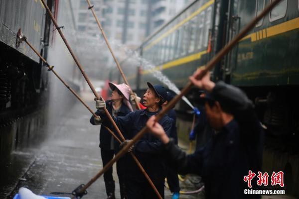 联合国官员称加沙物资耗费殆尽 呼吁免除封闭