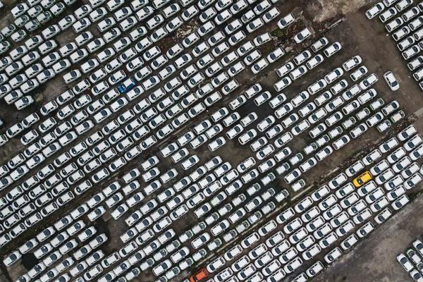 3月27日人民币兑美元中心价下调9个基点