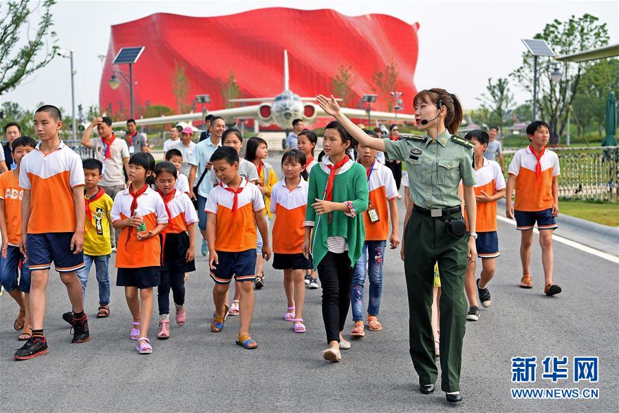 【今日吃瓜合集】低空经济与人形机器人板块还能连续强势吗?